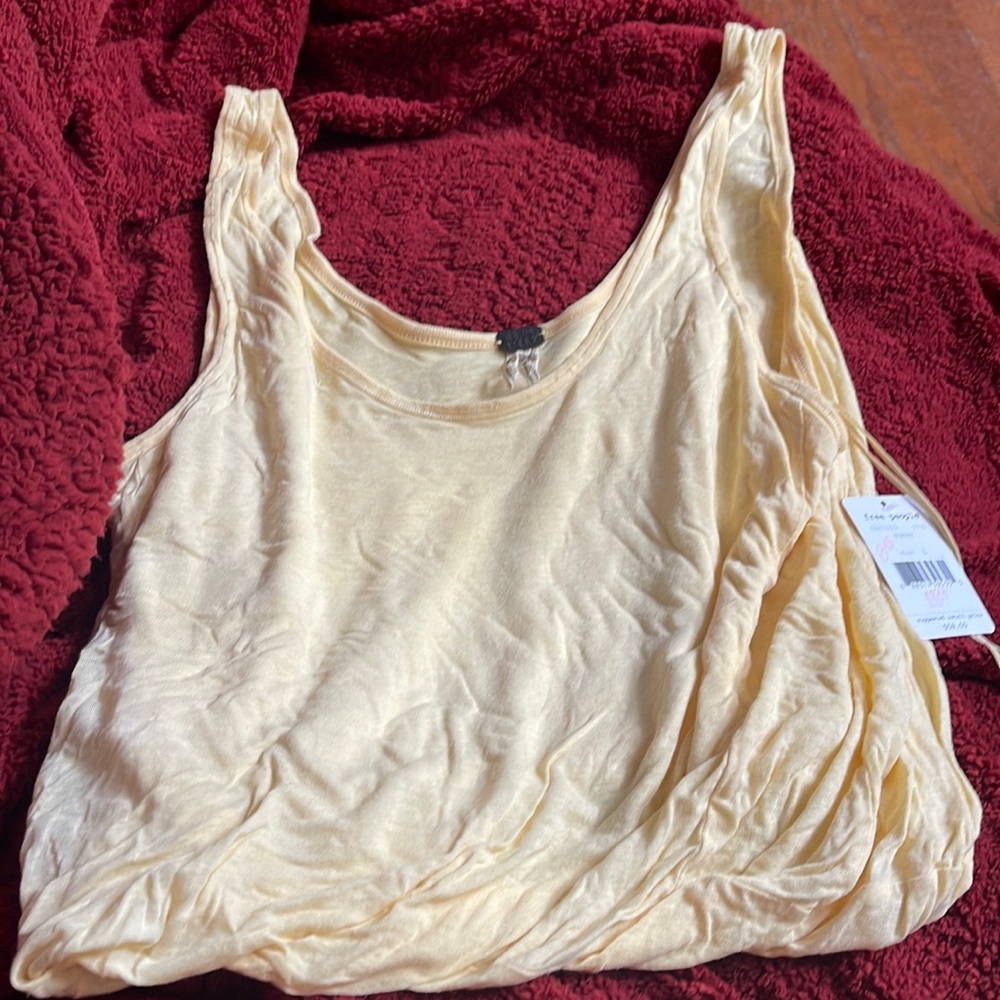 Free People-We The Free-Yellow Top-Large-ON471223-NWT-